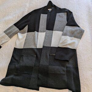 Tan Jay Sweater Black, White and Grey Size 3X